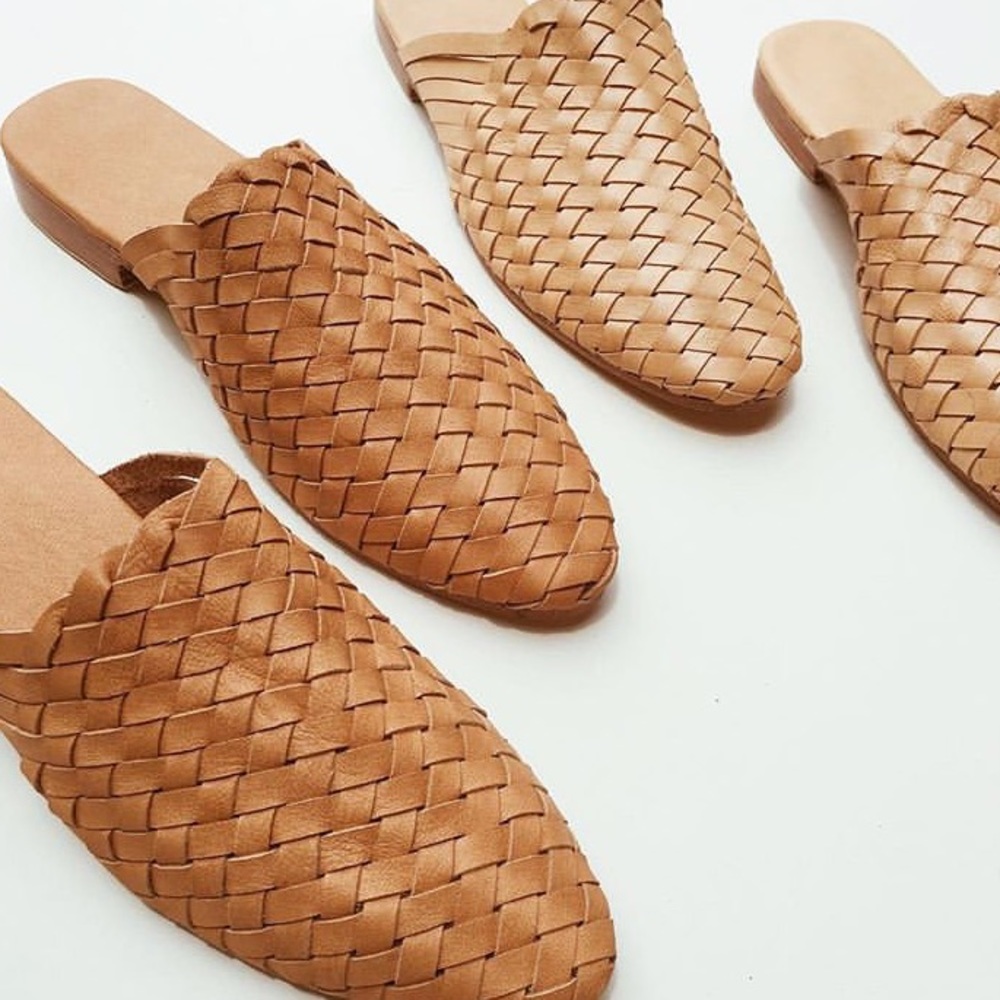 Genuine leather slides